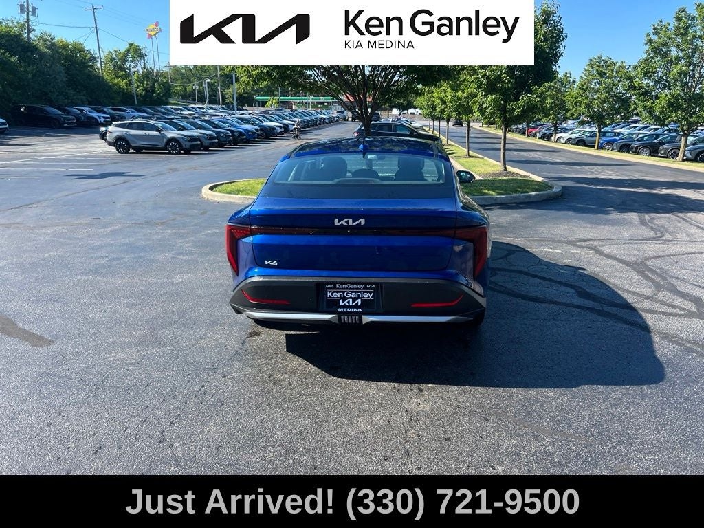 2025 Kia K4 LXS