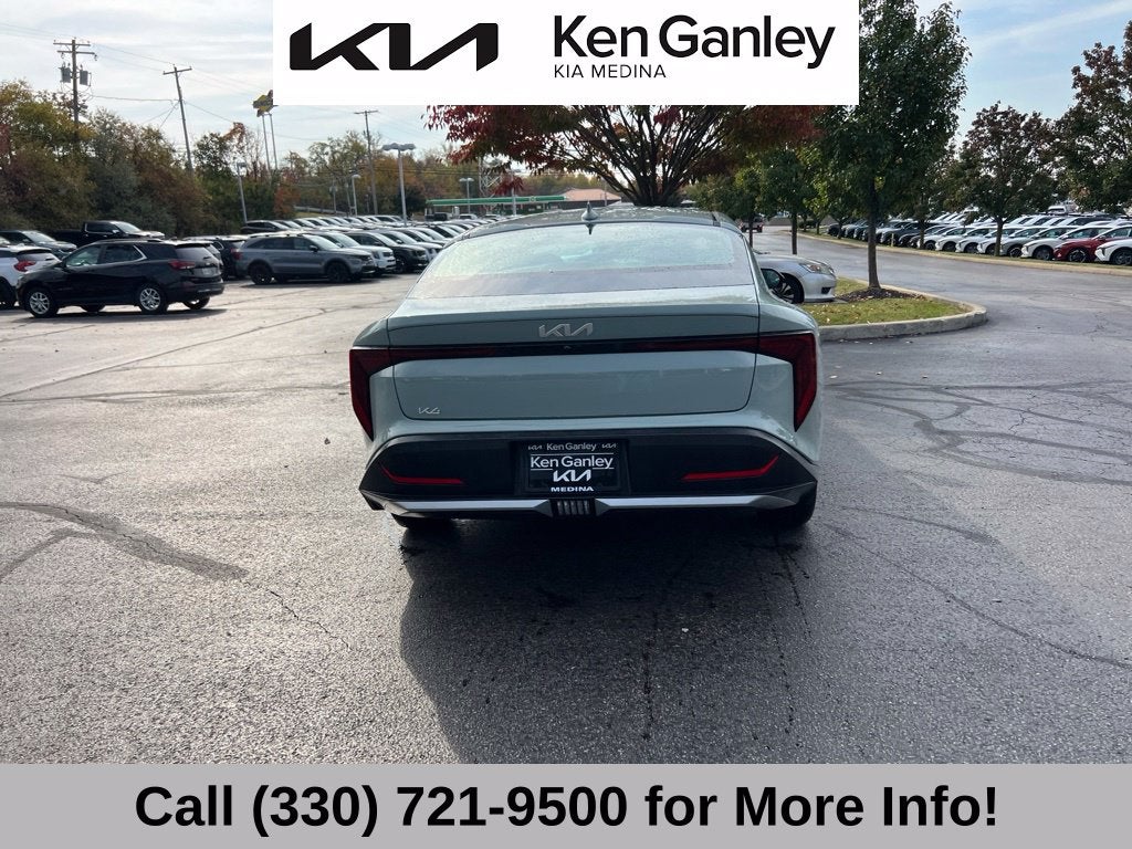 2025 Kia K4 LXS