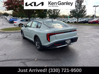2025 Kia K4 LXS