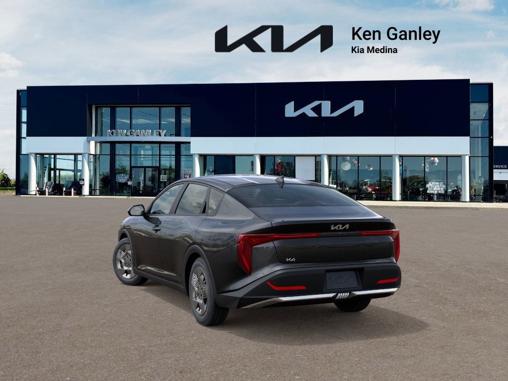 2026 Kia K4 LX