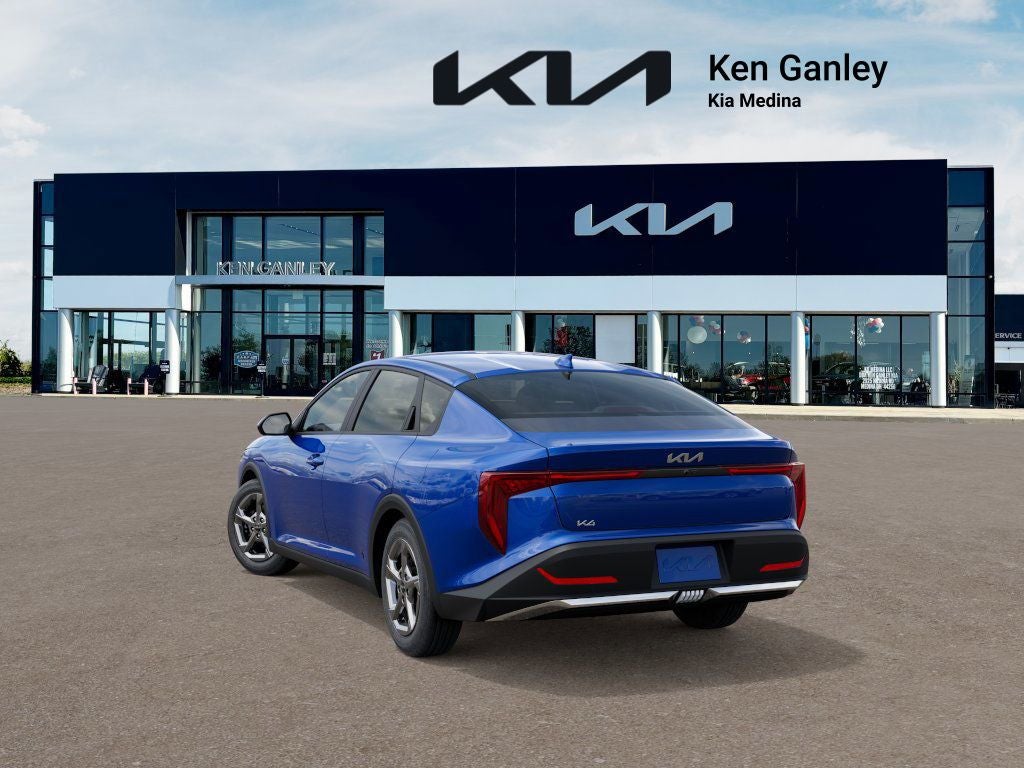 2026 Kia K4 LXS