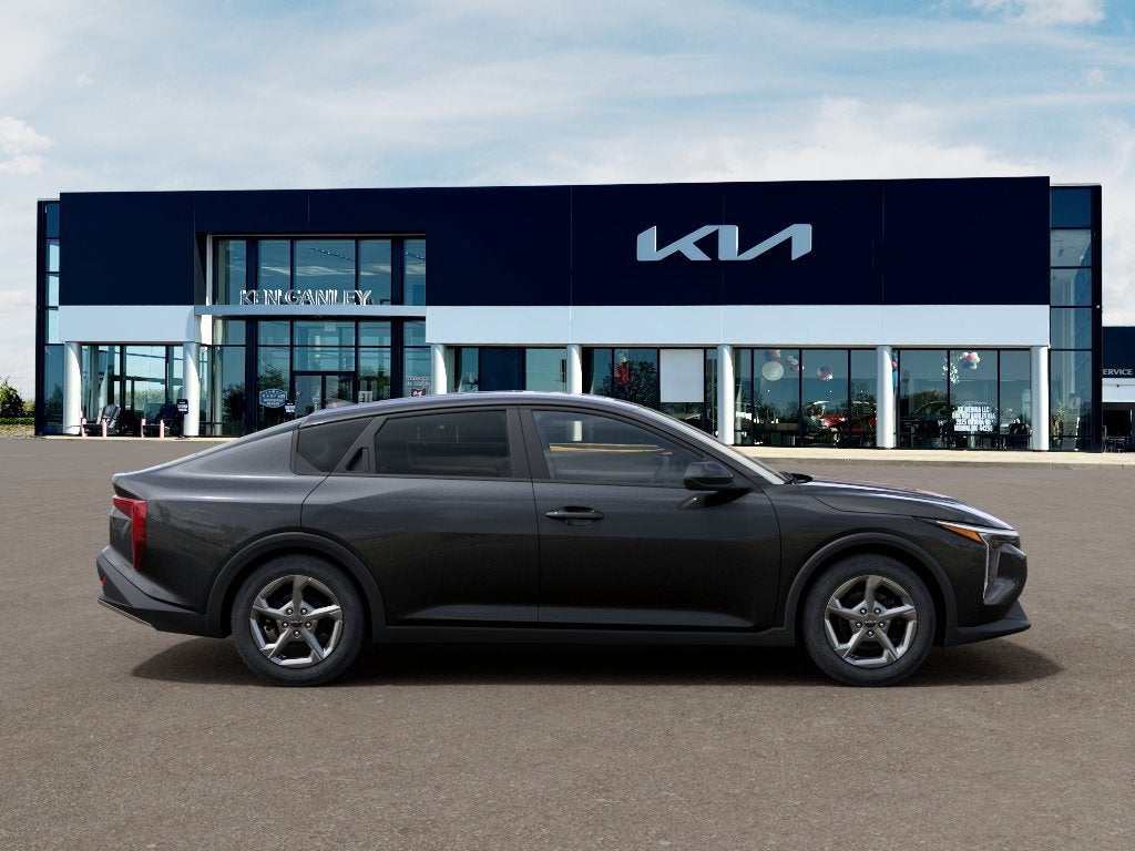 2027 Kia K4 LXS