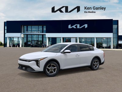 2026 Kia K4 LXS