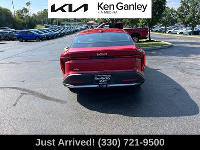 2025 Kia K4 LXS