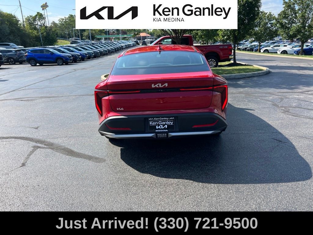 2025 Kia K4 LXS