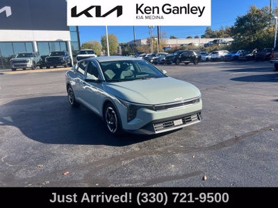 2025 Kia K4 EX