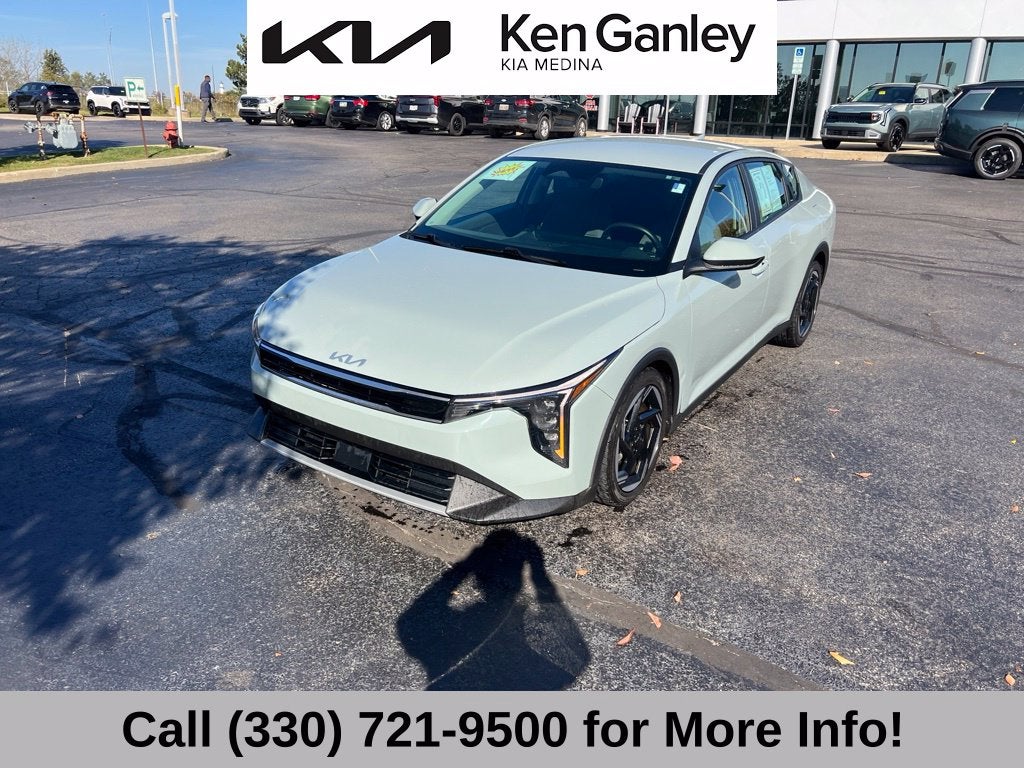 2025 Kia K4 EX