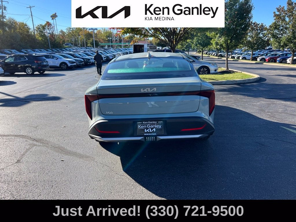 2025 Kia K4 EX