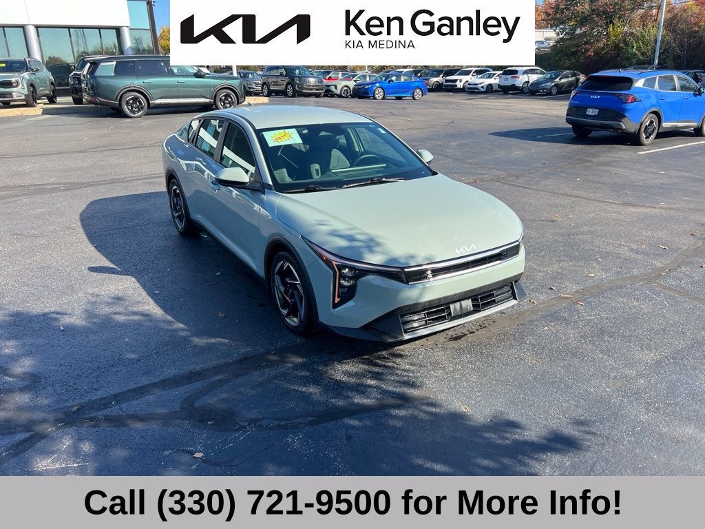 2025 Kia K4 EX