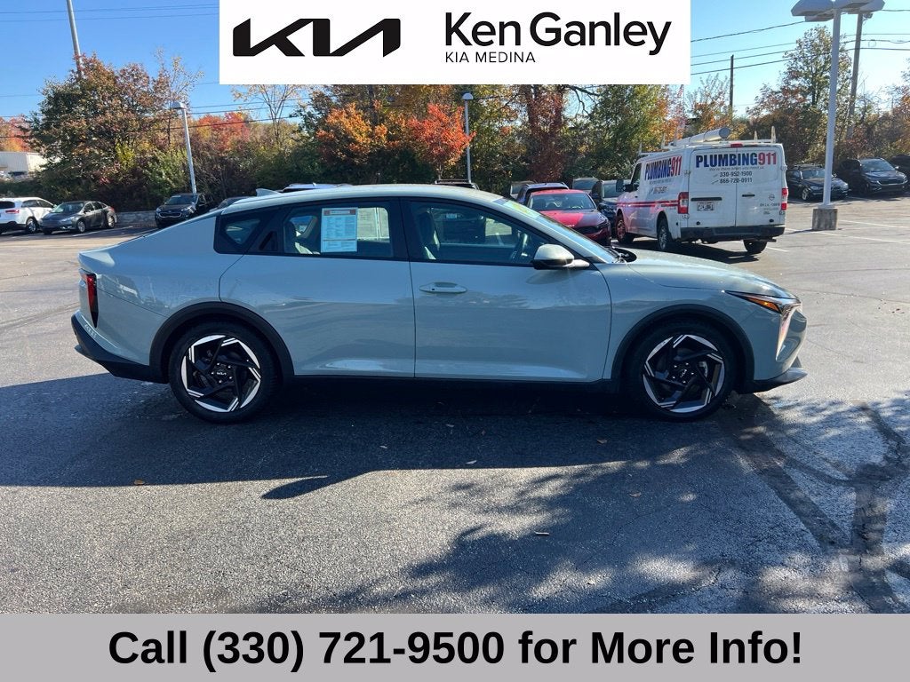 2025 Kia K4 EX