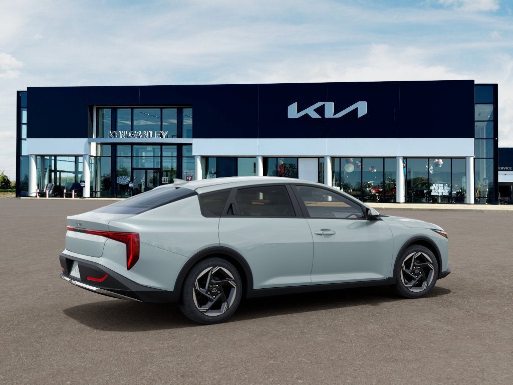 2027 Kia K4 EX