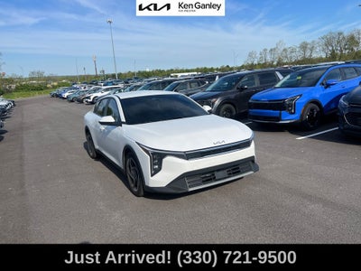 2025 Kia K4 EX