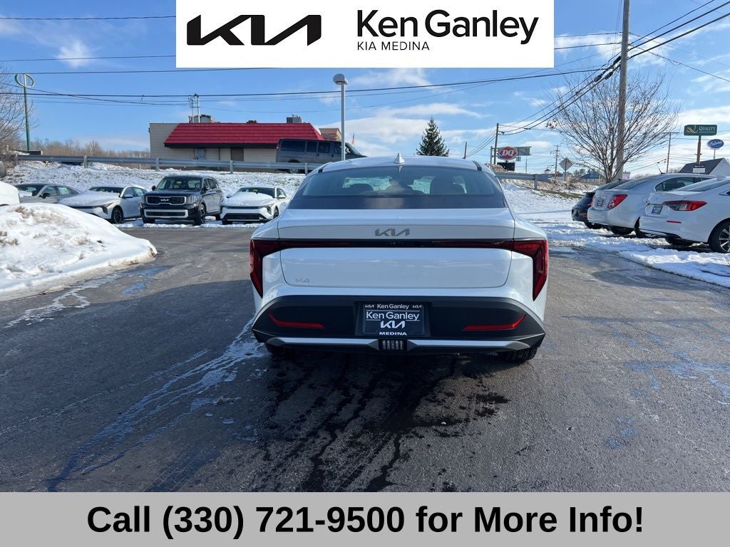 2025 Kia K4 EX