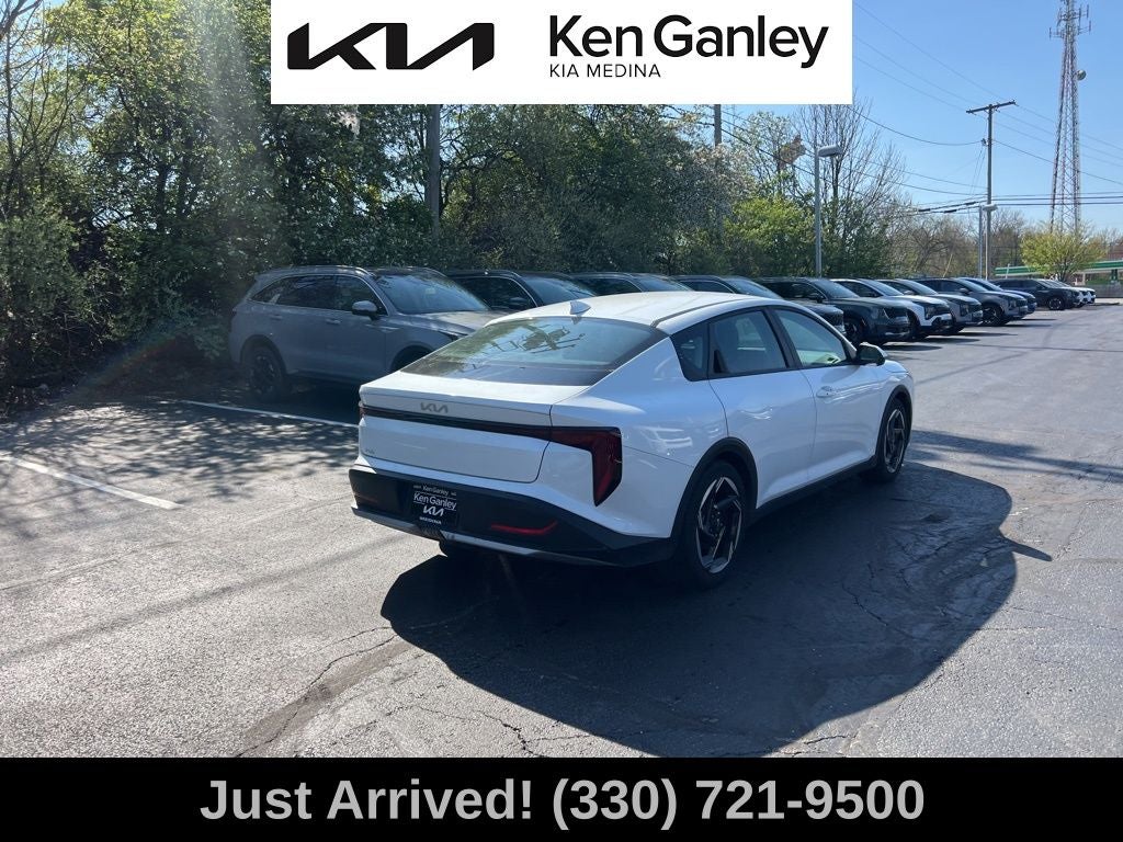 2025 Kia K4 EX