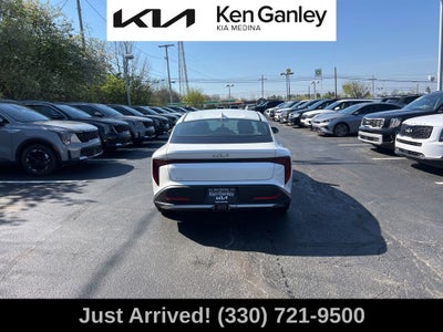 2025 Kia K4 EX