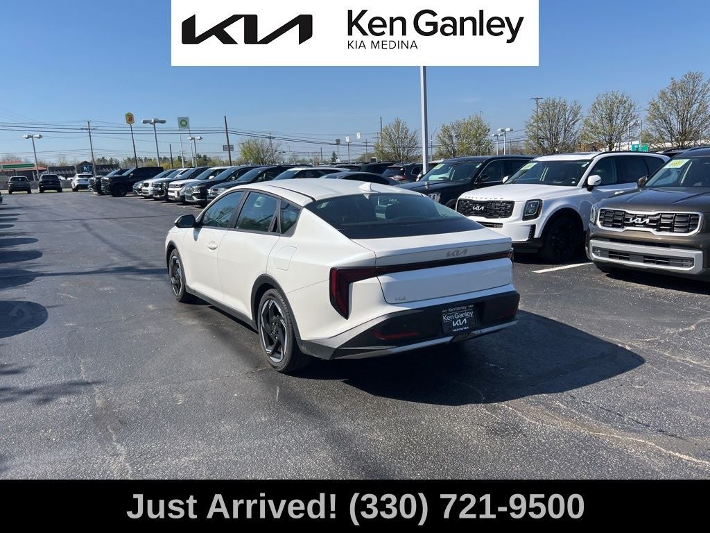 2025 Kia K4 EX