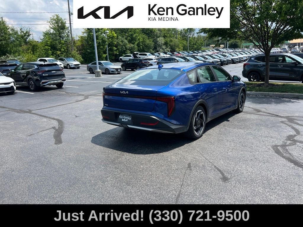 2025 Kia K4 EX