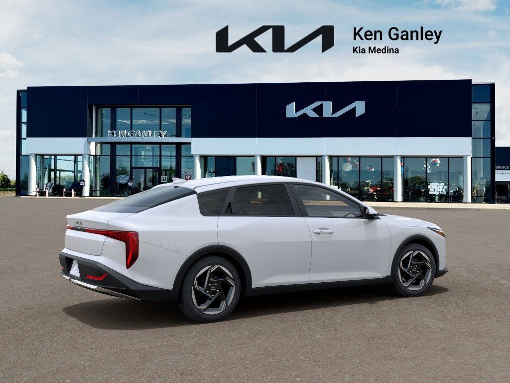 2026 Kia K4 EX