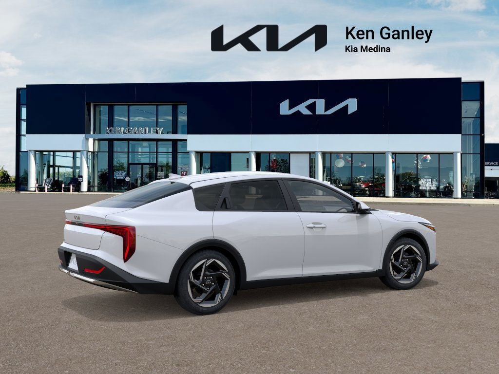 2026 Kia K4 EX