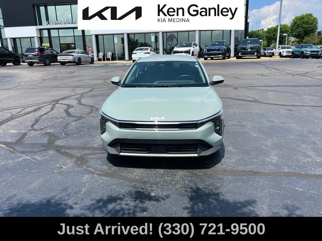 2025 Kia K4 EX