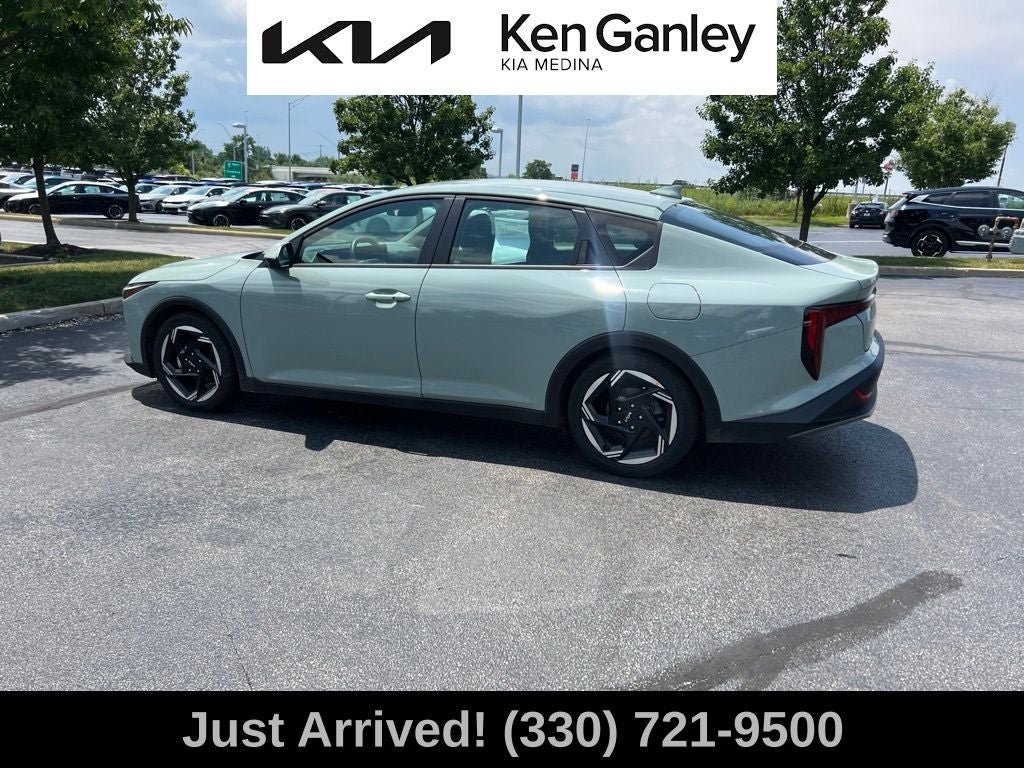 2025 Kia K4 EX