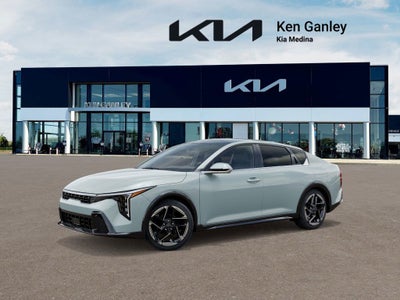 2025 Kia K4 GT-Line