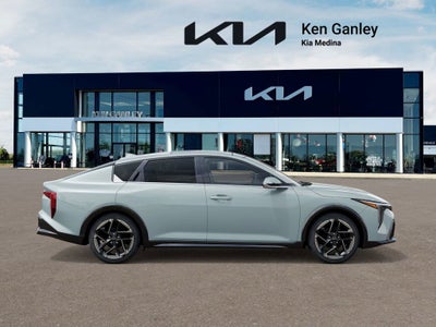 2025 Kia K4 GT-Line