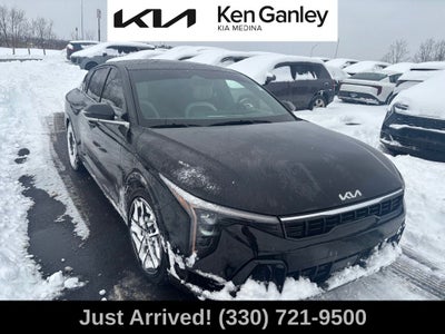 2025 Kia K4 GT-Line