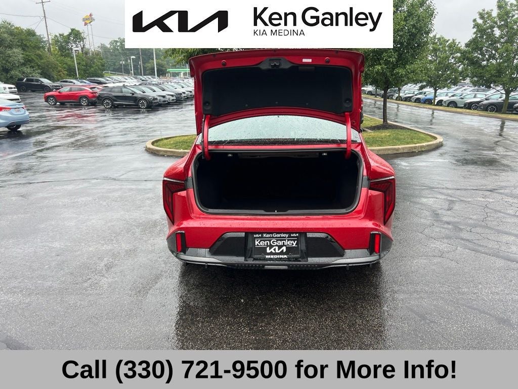 2025 Kia K4 GT-Line