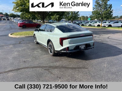 2025 Kia K4 GT-Line