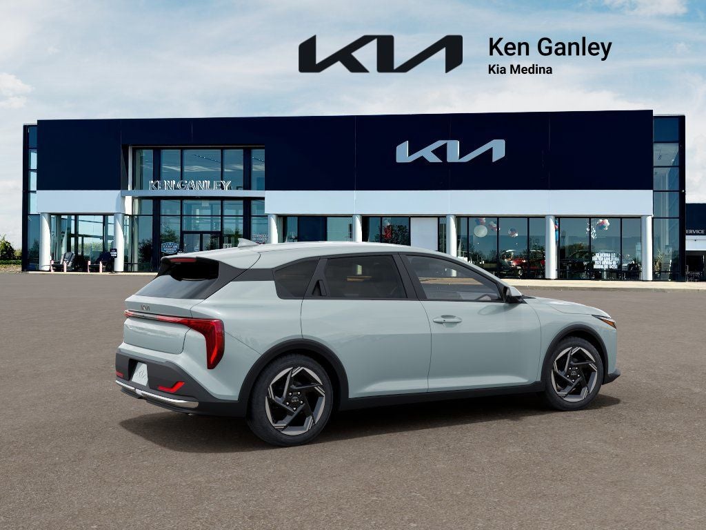 2026 Kia K4 EX
