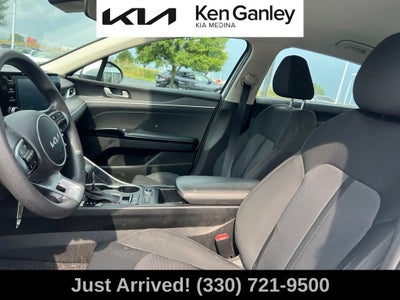 2022 Kia K5 LX