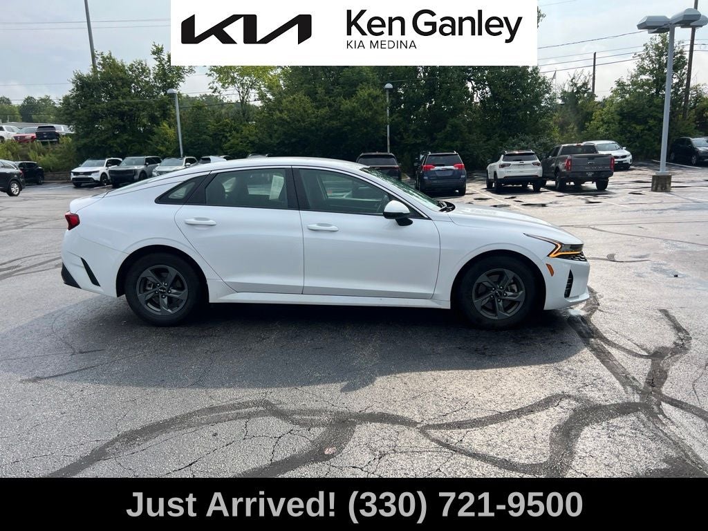 2022 Kia K5 LX