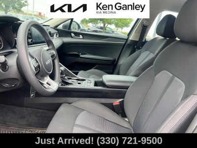 2022 Kia K5 LX