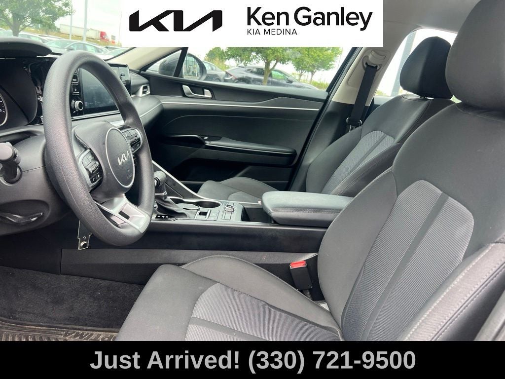 2022 Kia K5 LX