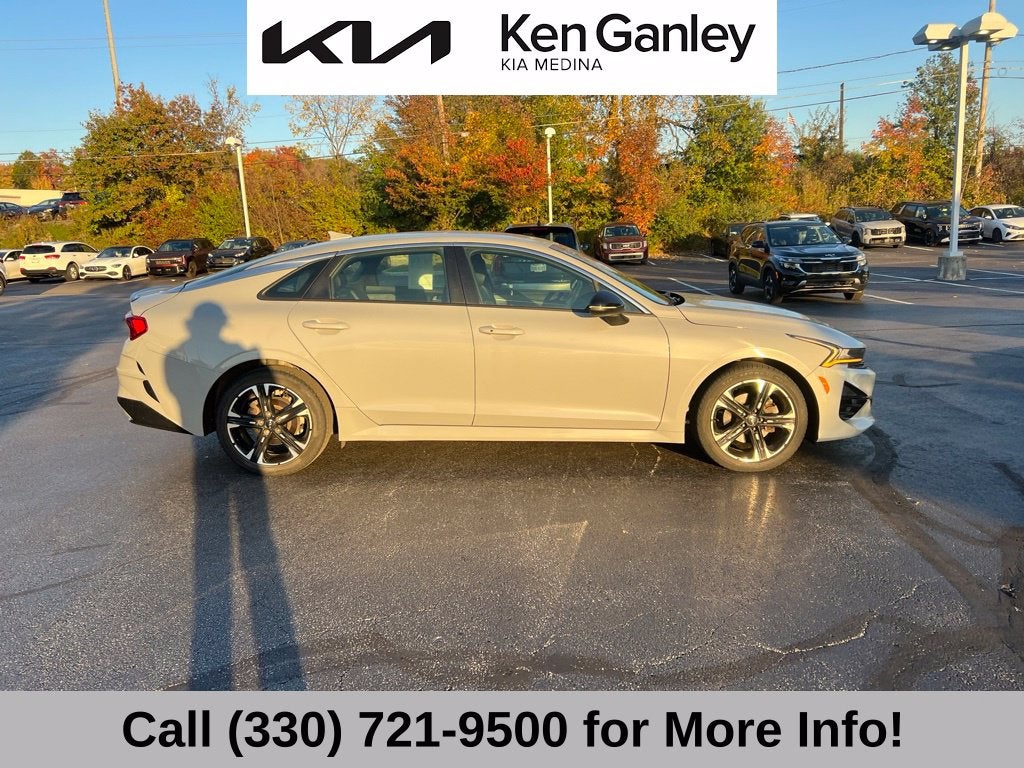 2023 Kia K5 GT-Line