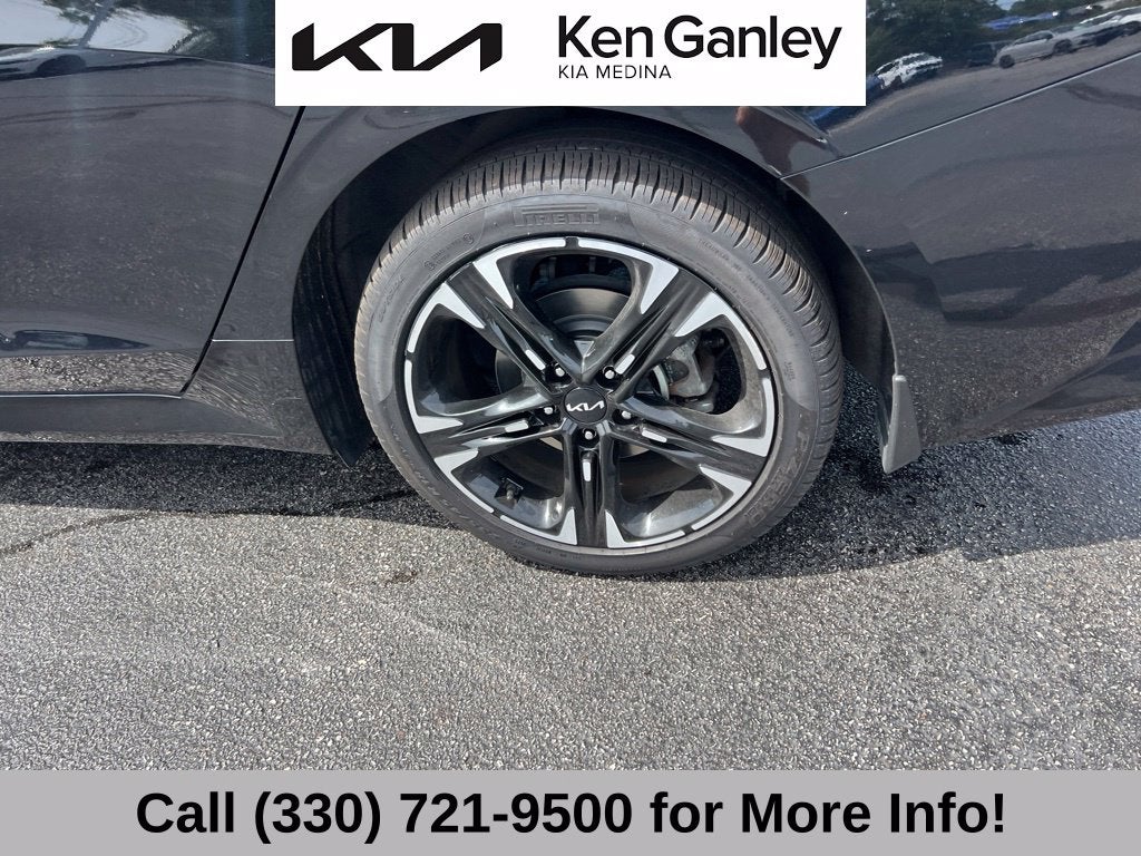 2023 Kia K5 GT-Line