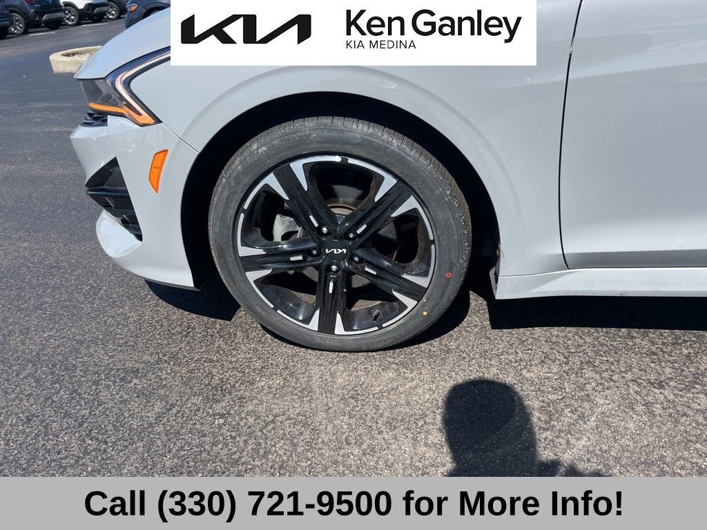 2024 Kia K5 GT-Line