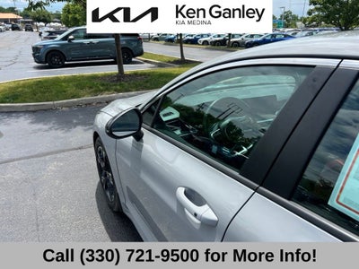 2024 Kia K5 GT-Line