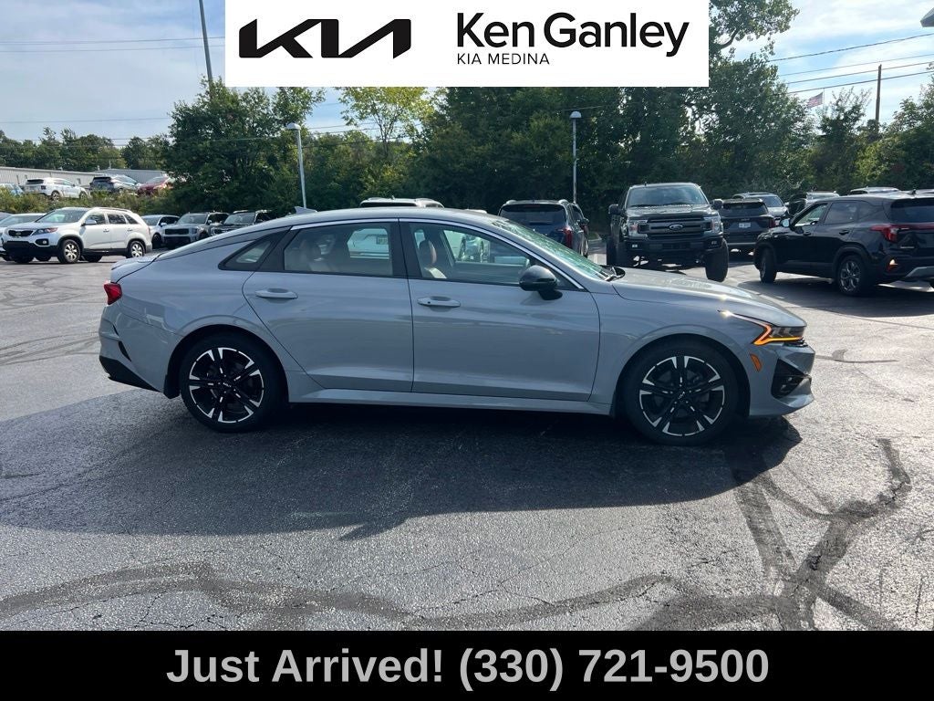 2024 Kia K5 GT-Line