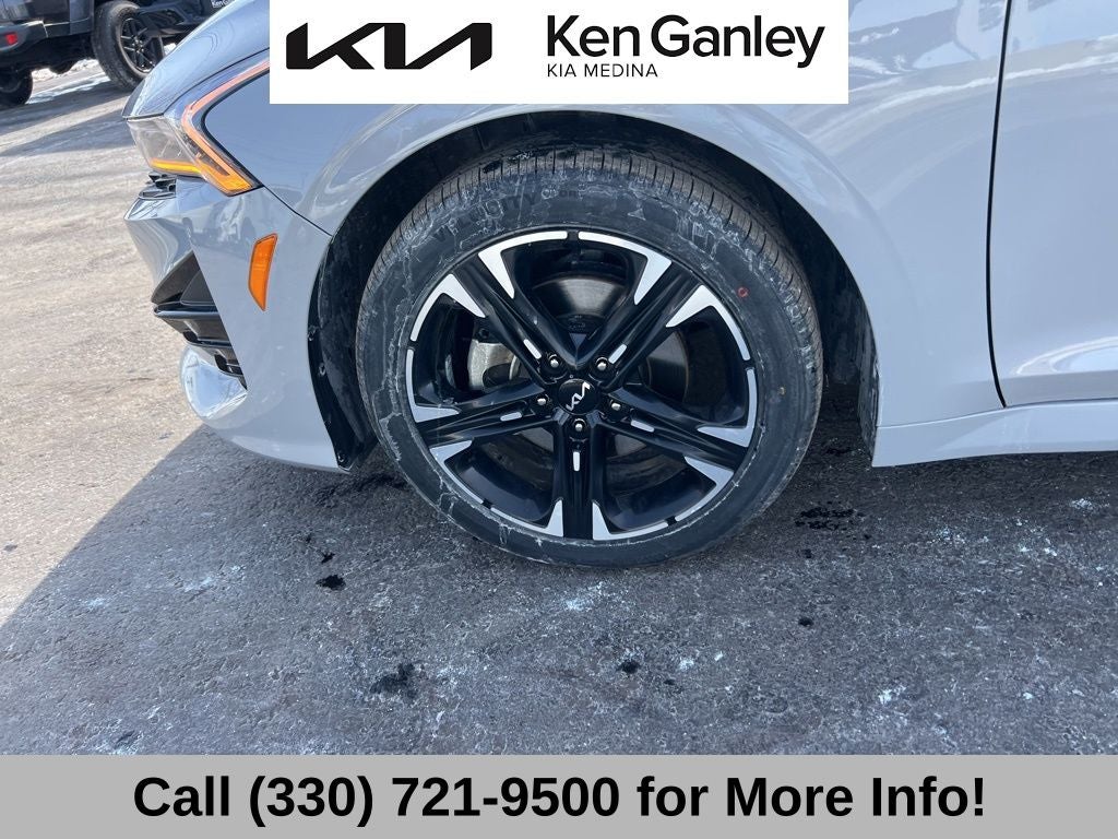 2024 Kia K5 GT-Line