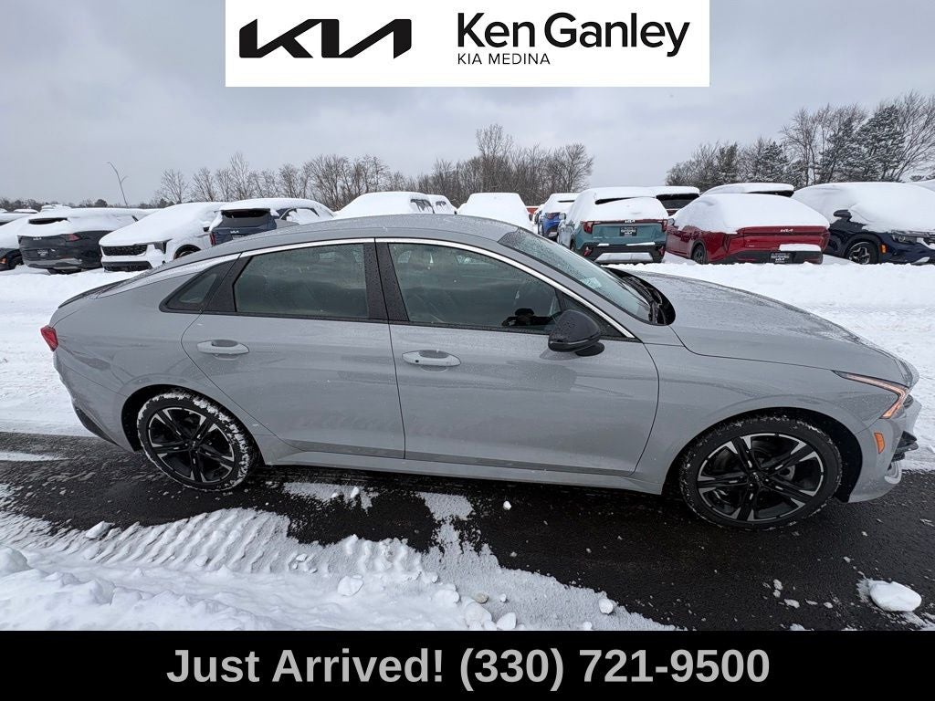 2024 Kia K5 GT-Line