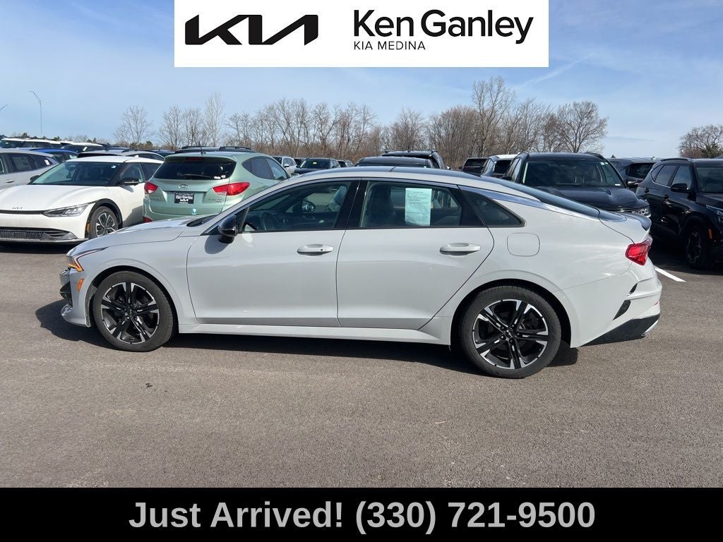 2022 Kia K5 GT-Line
