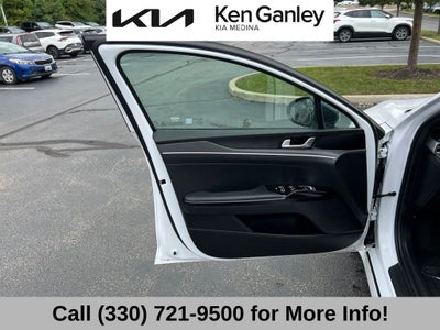 2024 Kia K5 GT-Line