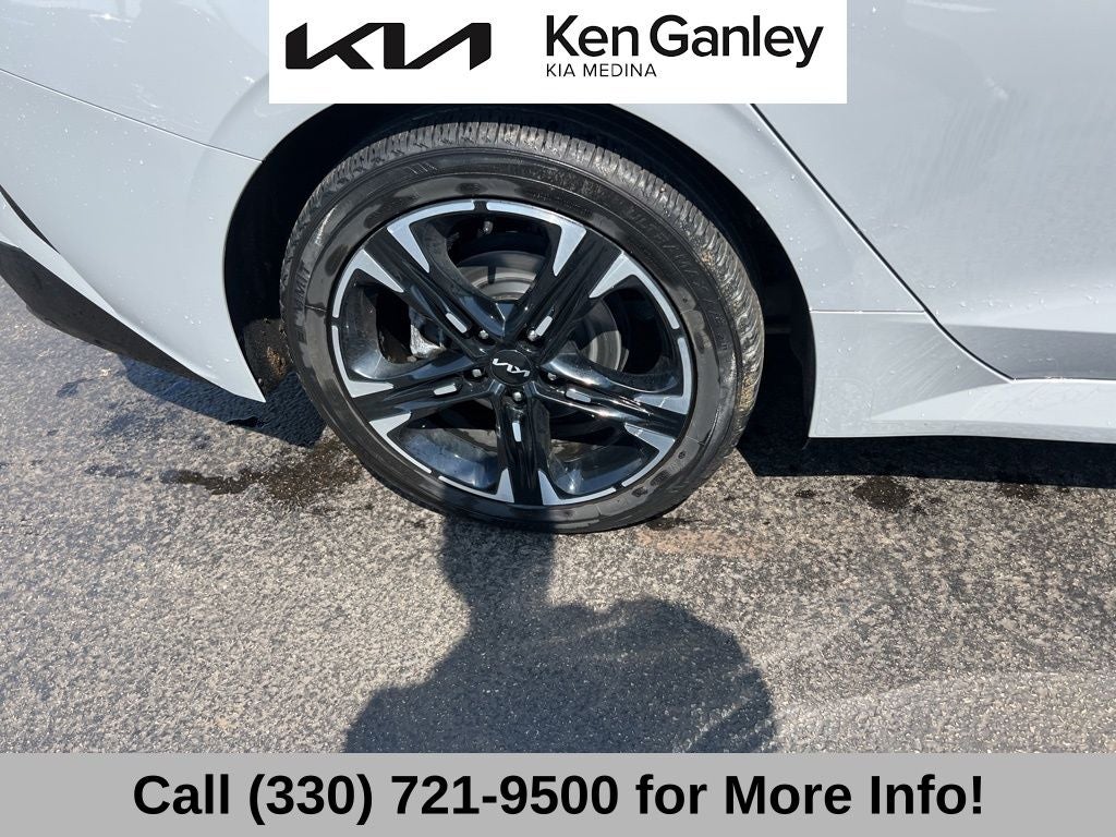 2024 Kia K5 GT-Line