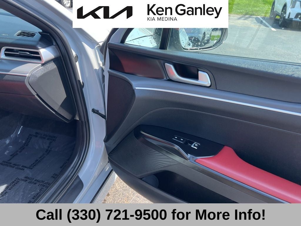2024 Kia K5 GT-Line