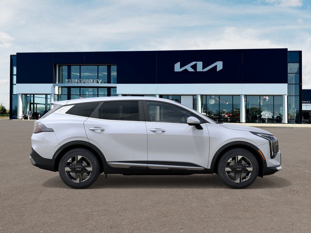 2027 Kia Sportage LX
