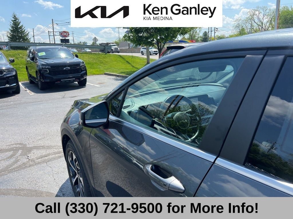 2024 Kia Sportage EX