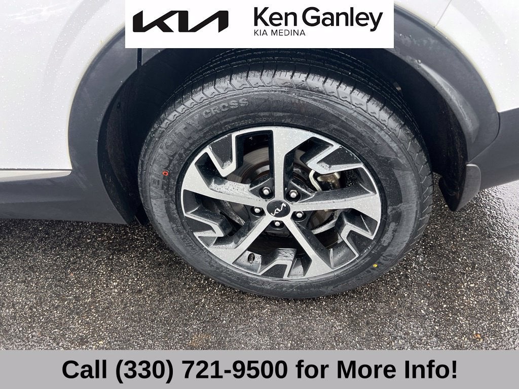 2025 Kia Sportage EX