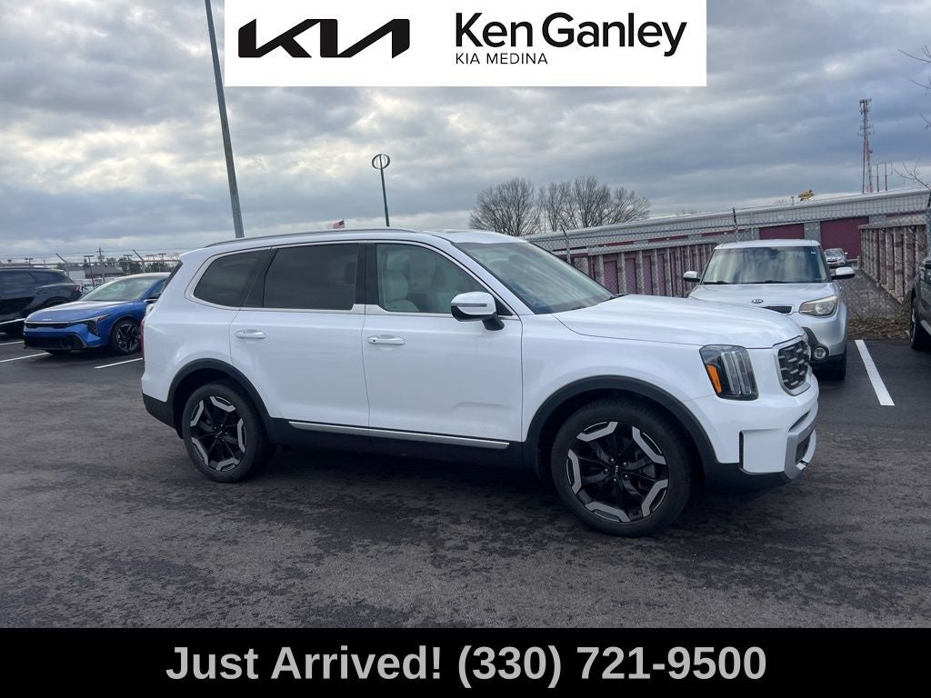 2023 Kia Telluride S